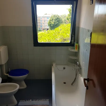 8 Minuts From Venice With Parking